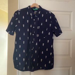 Dip casual Pineapple button down
